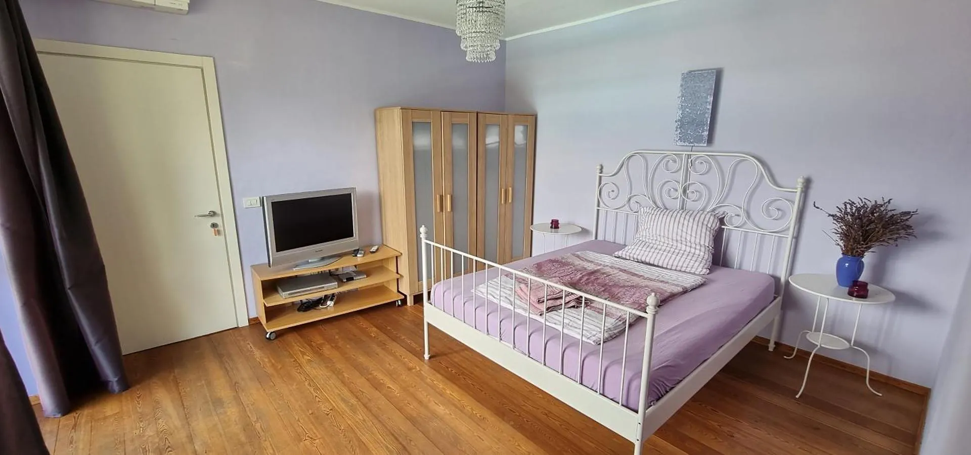 קוליקו Grosszuegiges Ferienhaus Mit Pool Fast Direkt Am See